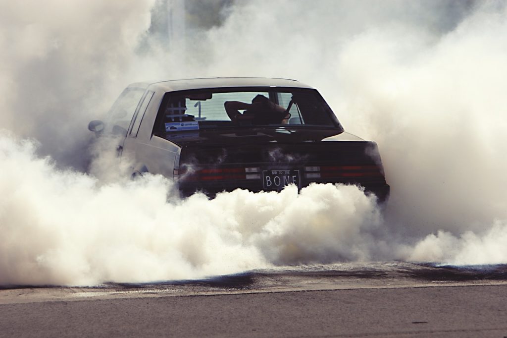 wheely, smoke, car-406925.jpg